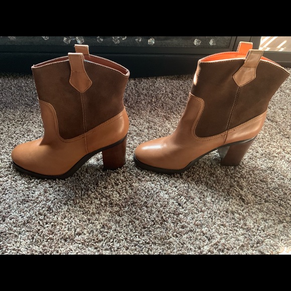 Ralph Lauren Shoes - Ralph Lauren genuine leather & suede boots Size8.5